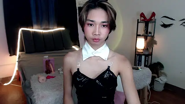 Lavictoriathegreat online show from 01/13/26, 08:51