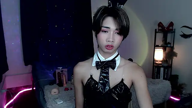 Lavictoriathegreat online show from 12/21/25, 05:03