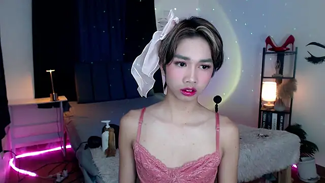 Lavictoriathegreat online show from 11/28/25, 08:09