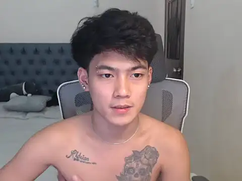 Snapshot of Prince_kiyoshi chatting on 06/20/26, 01:38 Prince kiyoshi online show from 06/20/26, 01:38