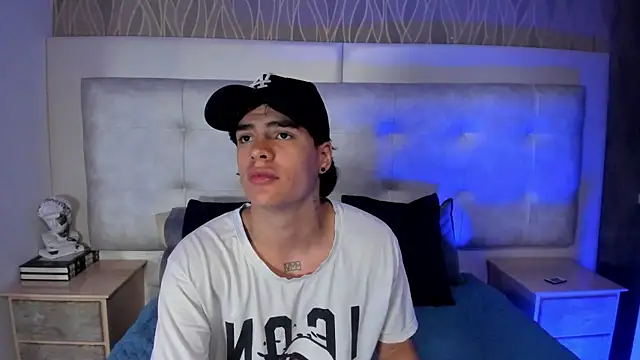 BenitoSaenz online show from 02/05/26, 01:40