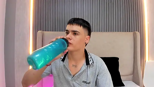 BenitoSaenz online show from 03/01/26, 01:00