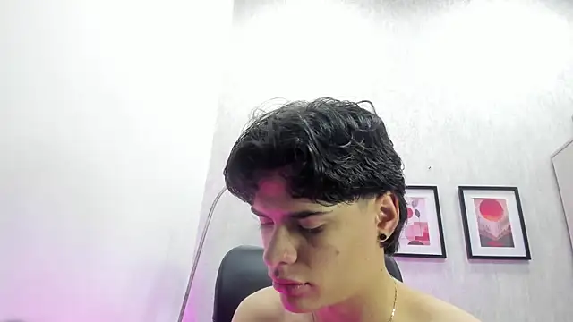 Snapshot of BenitoSaenz chatting on 10/02/25, 11:46 BenitoSaenz online show from 10/02/25, 11:46