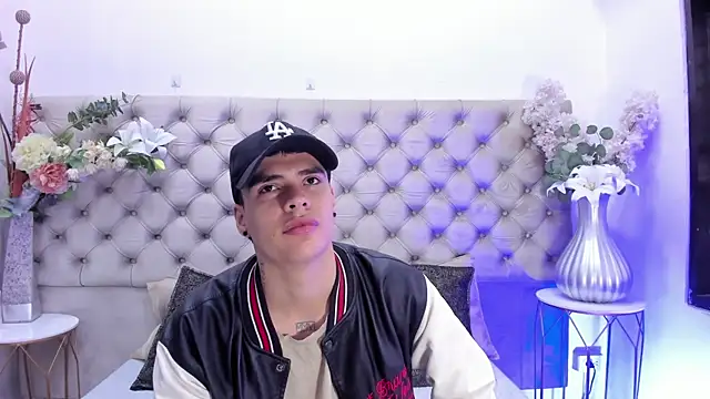 BenitoSaenz online show from 03/24/26, 01:00