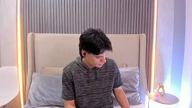 BenitoSaenz online show from 11/20/25, 11:55