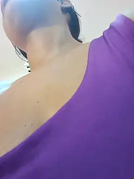 Luna 20x online show from 10/23/25, 06:39