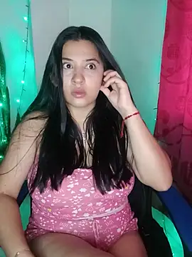 Snapshot of VALENTINA_ROUSE_ chatting on 06/21/26, 11:16 VALENTINA ROUSE online show from 06/21/26, 11:16