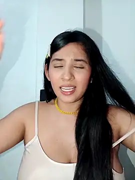 VALENTINA ROUSE  online show from 10/11/25, 03:18