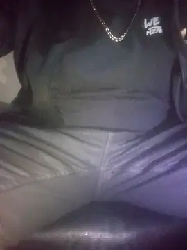 OnlyMoneyIwanT online show from 04/26/26, 05:54