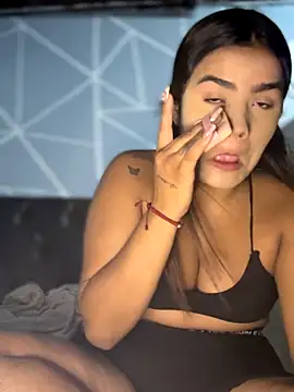 Kaily Sweet16 online show from 12/14/25, 03:17