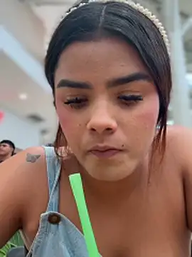 Kaily Sweet16 online show from 12/17/25, 06:35