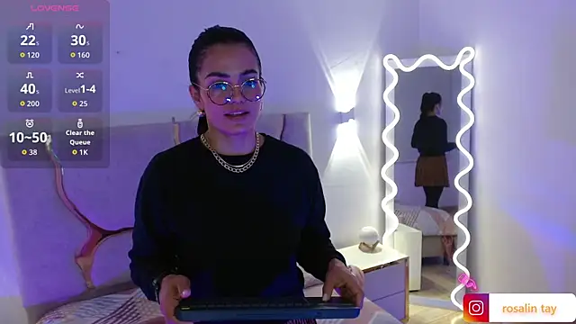 Rosalind tay online show from 12/05/25, 11:09