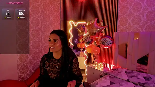 Rosalind tay online show from 10/11/25, 11:44