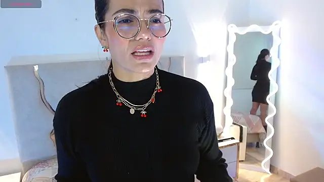 Rosalind tay online show from 12/04/25, 11:09