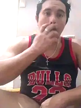 Luk909090 online show from 05/03/26, 10:20