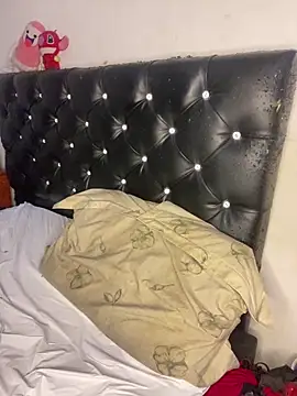 venusobryan 55 online show from 02/11/26, 10:31