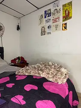 venusobryan 55 online show from 09/22/25, 11:22