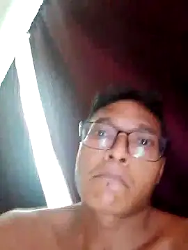 Snapshot of Ayie1822@xh chatting on 10/03/25, 12:47 Ayie1822xh online show from 10/03/25, 12:47