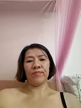 Snapshot of Hailey_babe chatting on 09/23/25, 02:13 Hailey babe online show from 09/23/25, 02:13