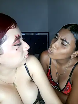 Chloe Sky love online show from 10/10/25, 04:57