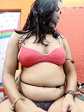 Hotpuja25 online show from 03/12/26, 06:12