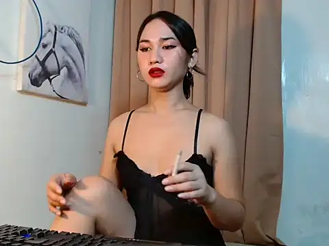lava lux online show from 07/08/26, 03:51