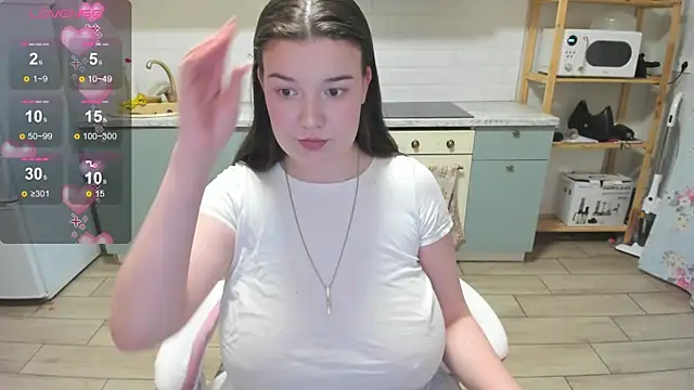 LinaElasm online show from 04/10/26, 07:54