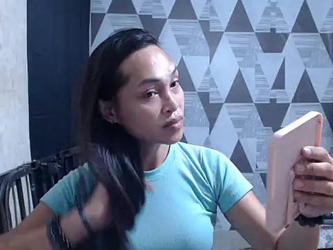 Snapshot of Wiynwyn_Delamerced1989 chatting on 05/07/26, 10:35 Wiynwyn Delamerced1989 online show from 05/07/26, 10:35