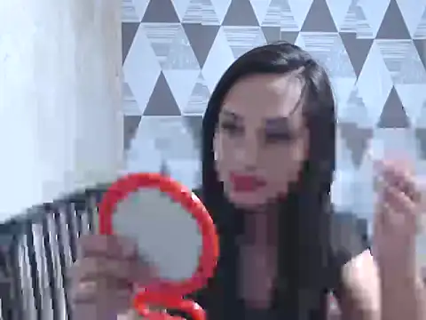 Snapshot of Wiynwyn_Delamerced1989 chatting on 11/19/25, 12:43 Wiynwyn Delamerced1989 online show from 11/19/25, 12:43