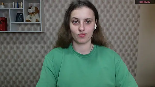 AmandaDimond  online show from 04/18/26, 11:56
