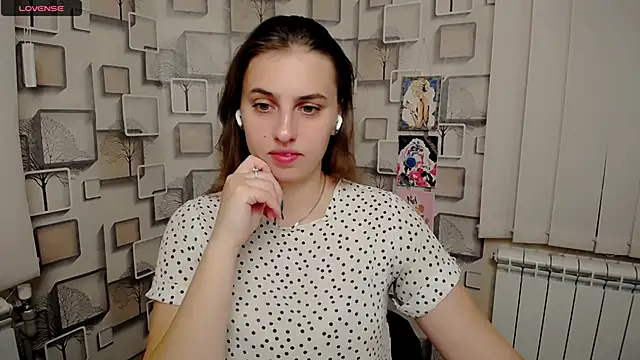 Snapshot of AmandaDimond_ chatting on 09/15/25, 10:59 AmandaDimond online show from 09/15/25, 10:59