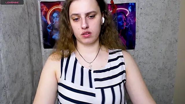 AmandaDimond  online show from 04/05/26, 12:01