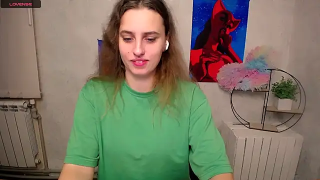 AmandaDimond  online show from 11/13/25, 06:17