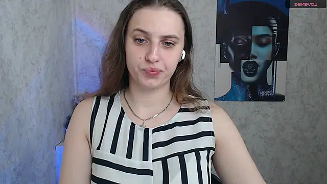 AmandaDimond  online show from 04/20/26, 09:23