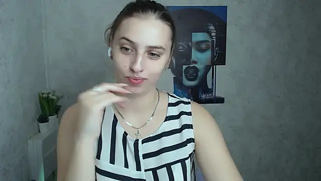 AmandaDimond  online show from 11/08/25, 11:58