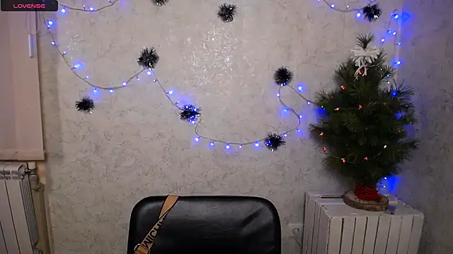 AmandaDimond  online show from 12/14/25, 12:55