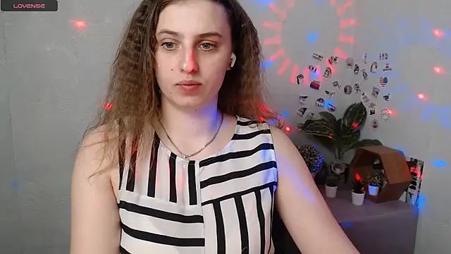 AmandaDimond  online show from 03/26/26, 12:58