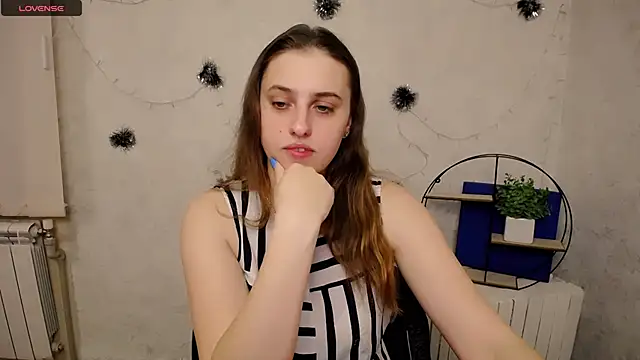 AmandaDimond  online show from 03/18/26, 11:13