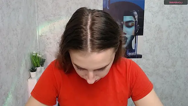 AmandaDimond  online show from 10/21/25, 09:52