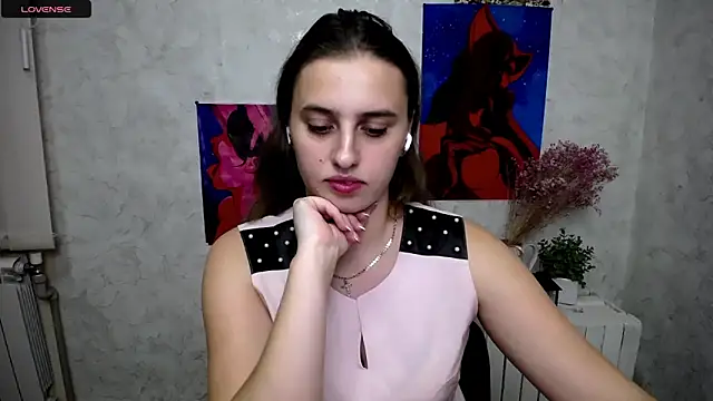 Snapshot of AmandaDimond_ chatting on 10/04/25, 12:17 AmandaDimond online show from 10/04/25, 12:17