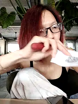 Snapshot of Mint299 chatting on 10/06/25, 07:31 Mint299 online show from 10/06/25, 07:31