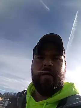 DouginWv online show from 12/21/25, 06:53