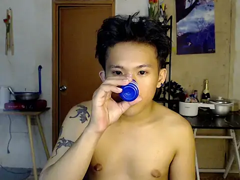 Snapshot of twink_asianbunny chatting on 02/16/26, 02:27 twink asianbunny online show from 02/16/26, 02:27