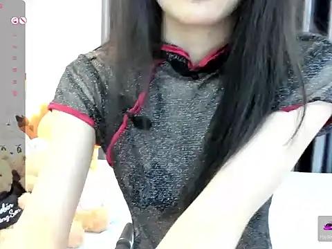 Suzy aa online show from 03/11/26, 08:41