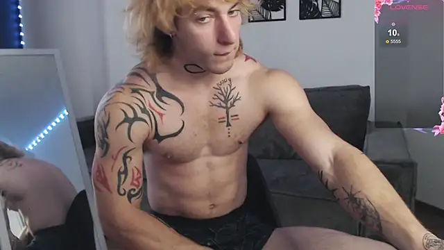 Brendan  Piks online show from 10/19/25, 10:18