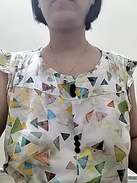 love sexy090 online show from 05/05/26, 11:52