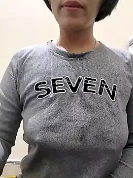 love sexy090 online show from 12/18/25, 12:05