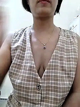 love sexy090 online show from 10/05/25, 12:12