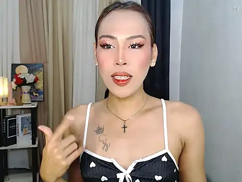 Savanna White online show from 12/03/25, 06:40