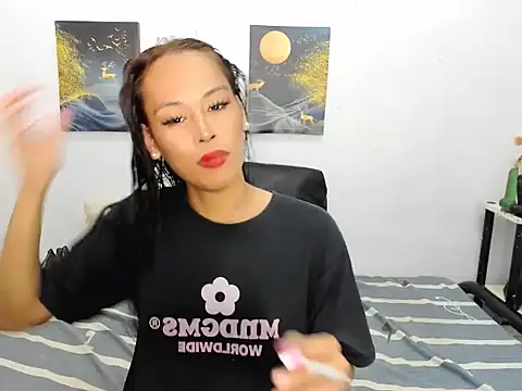 Savanna White online show from 10/27/25, 10:49